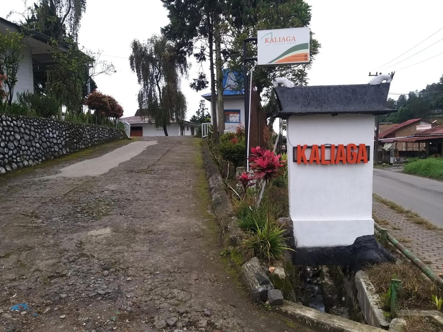 Kaliaga Bungalow Берастаги Екстериор снимка